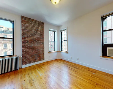 129 East 97th Street - Photo Thumbnail 4