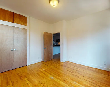 129 East 97th Street - Photo Thumbnail 7