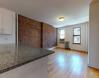 129 East 97th Street - Photo Thumbnail 3