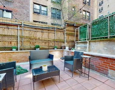 150 East 84th Street - Photo Thumbnail 8