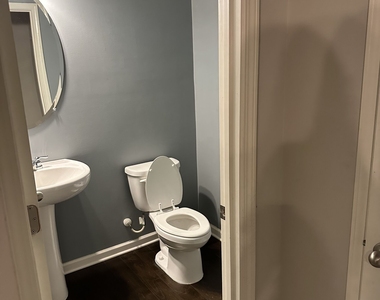 1565 Potomac Court - Photo Thumbnail 5