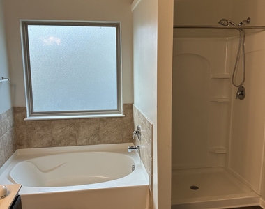 1565 Potomac Court - Photo Thumbnail 9