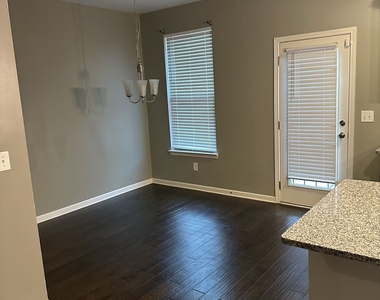 1565 Potomac Court - Photo Thumbnail 2