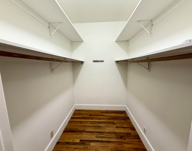 113 East 31st Street - Photo Thumbnail 5