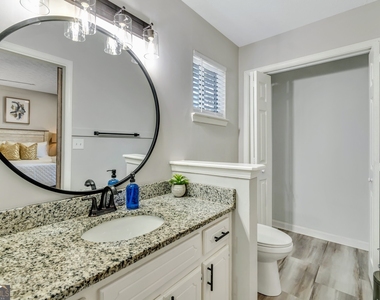 10960 Morning Dove Drive - Photo Thumbnail 16