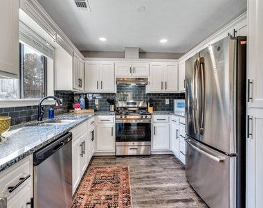 10960 Morning Dove Drive - Photo Thumbnail 7