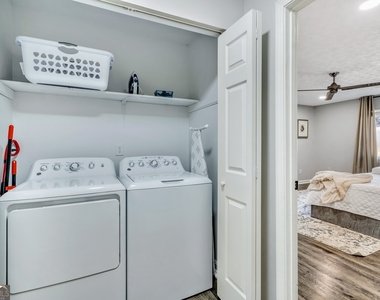 10960 Morning Dove Drive - Photo Thumbnail 10