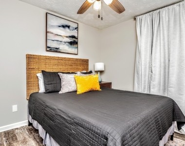 285 Arbor Way - Photo Thumbnail 22