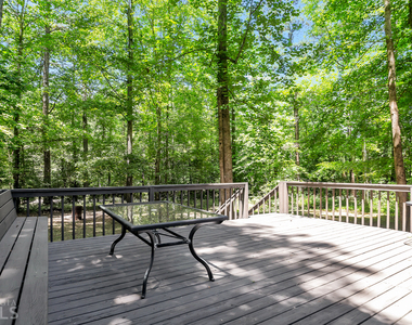 285 Arbor Way - Photo Thumbnail 10