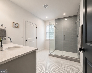 906 Westmont Road Sw - Photo Thumbnail 17