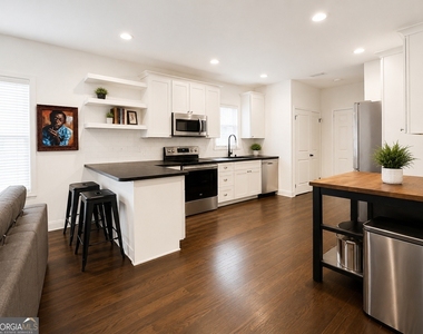 906 Westmont Road Sw - Photo Thumbnail 9