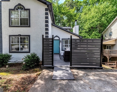 4210 Lakes End Drive Nw - Photo Thumbnail 3