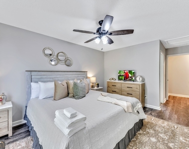 4210 Lakes End Drive Nw - Photo Thumbnail 24