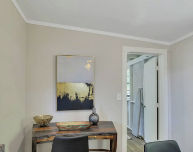 50 Oak Street - Photo Thumbnail 10