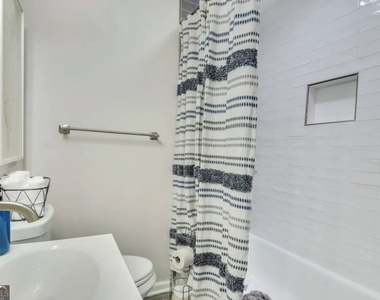 50 Oak Street - Photo Thumbnail 9