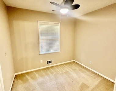 10178 Top Tree Court - Photo Thumbnail 5