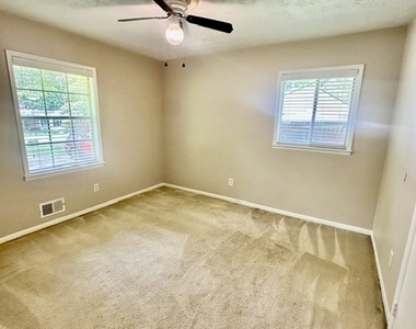 10178 Top Tree Court - Photo Thumbnail 7