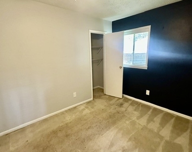 10178 Top Tree Court - Photo Thumbnail 10