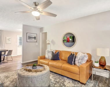 160 Booth Road Sw - Photo Thumbnail 3
