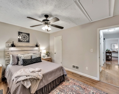 160 Booth Road Sw - Photo Thumbnail 16
