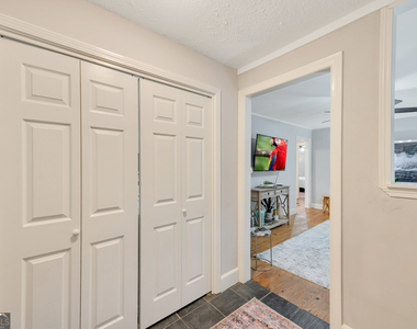 192 Woods Drive Ne - Photo Thumbnail 7