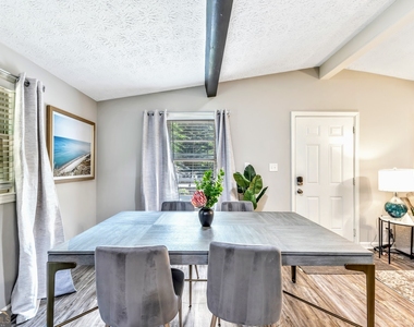 165 Cole Lake Road - Photo Thumbnail 6
