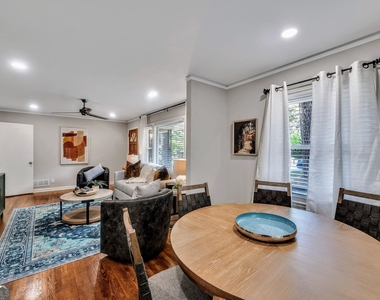 1131 Stoneybrook Road - Photo Thumbnail 6