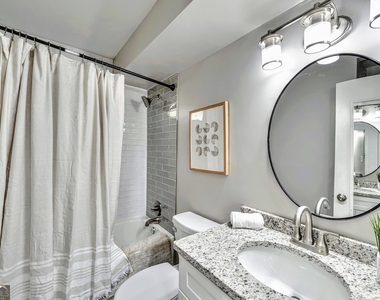 2858 Rosehill Street - Photo Thumbnail 5