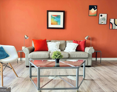 215 Piedmont Avenue Ne - Photo Thumbnail 1