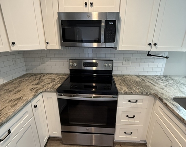 2363 Paoli St Extension - Photo Thumbnail 3