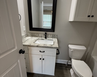 2363 Paoli St Extension - Photo Thumbnail 10