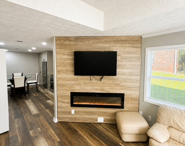 1116 Summer Brook Road - Photo Thumbnail 2