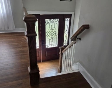 16 Roosevelt Dr - Photo Thumbnail 1