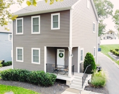 156 Broad St - Photo Thumbnail 5
