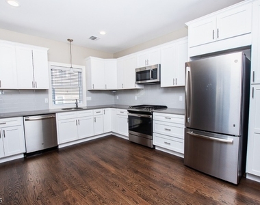 156 Broad St - Photo Thumbnail 15