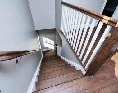 156 Broad St - Photo Thumbnail 25
