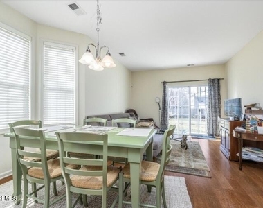 222 S Bridge Avenue - Photo Thumbnail 4