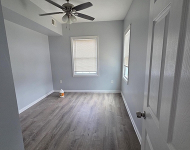 66 Center Avenue - Photo Thumbnail 12