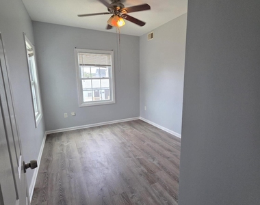 66 Center Avenue - Photo Thumbnail 14