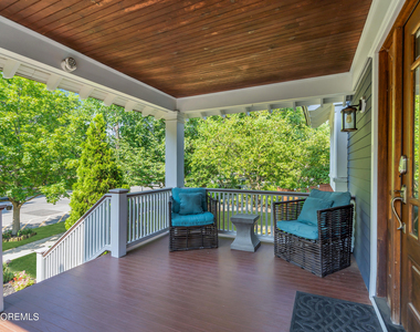1318 Locust Drive - Photo Thumbnail 9