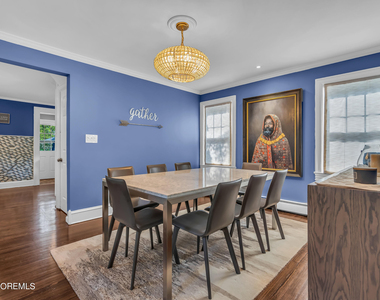 1318 Locust Drive - Photo Thumbnail 13