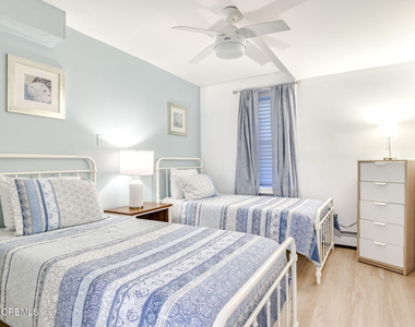 18 Abbott Avenue - Photo Thumbnail 7