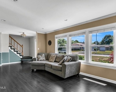 960 Green Hill Boulevard - Photo Thumbnail 29