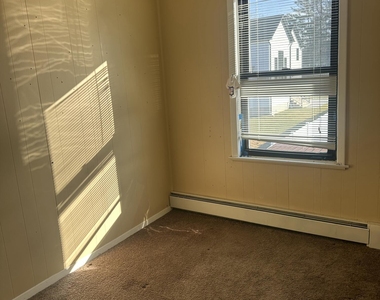 202 Monmouth Boulevard - Photo Thumbnail 9