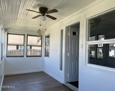 78 Manning Place - Photo Thumbnail 3
