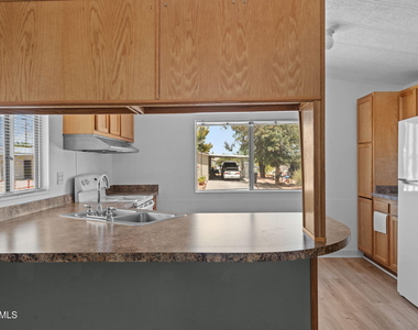 33412 N 223rd Drive - Photo Thumbnail 1