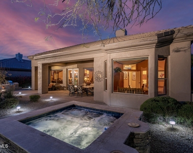 6183 E Evening Glow Drive - Photo Thumbnail 2
