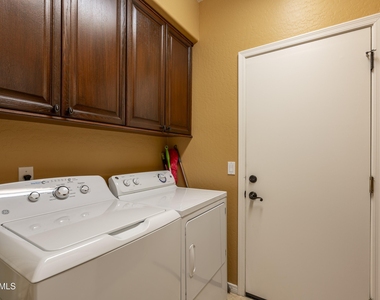 6183 E Evening Glow Drive - Photo Thumbnail 19
