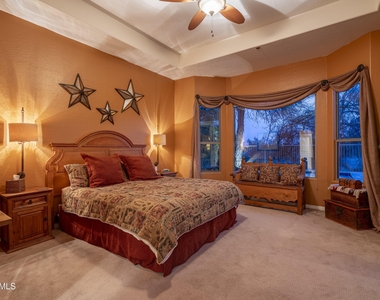 6183 E Evening Glow Drive - Photo Thumbnail 11