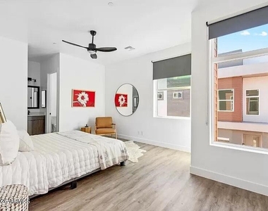 3622 N 38th Street - Photo Thumbnail 10